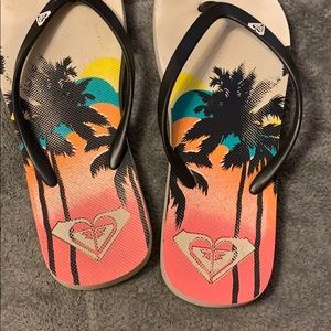 Roxy flip flops